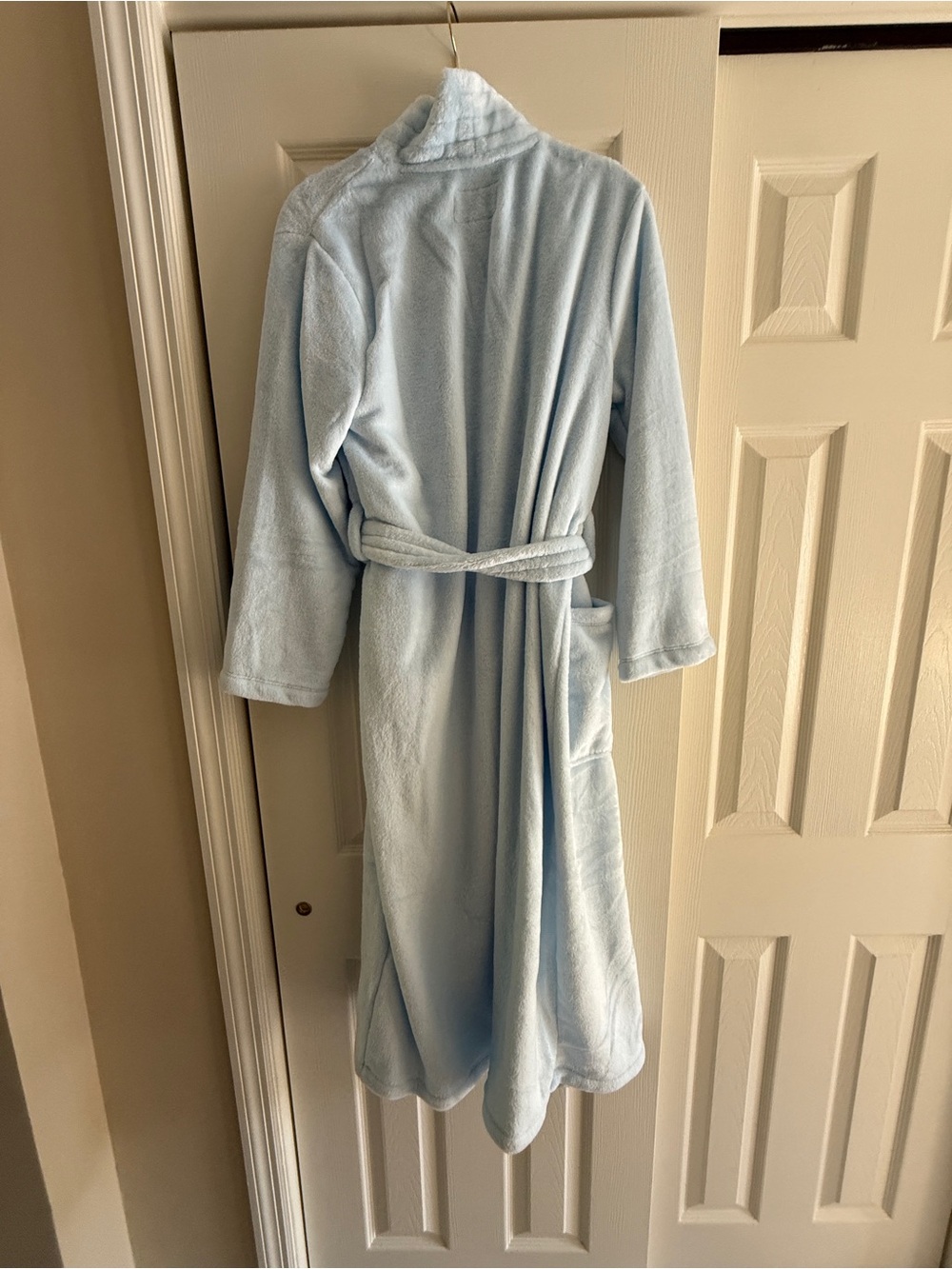 Lands' End Pale Blue Plush Shawl-Collar Robe